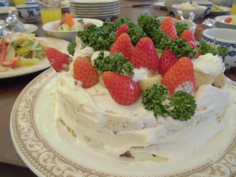 いちごがのったクリスマスケーキの写真