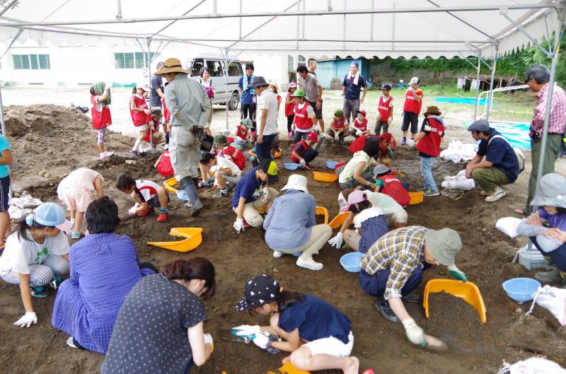 栃原岩陰遺跡縄文体験フェスティバル2014の写真